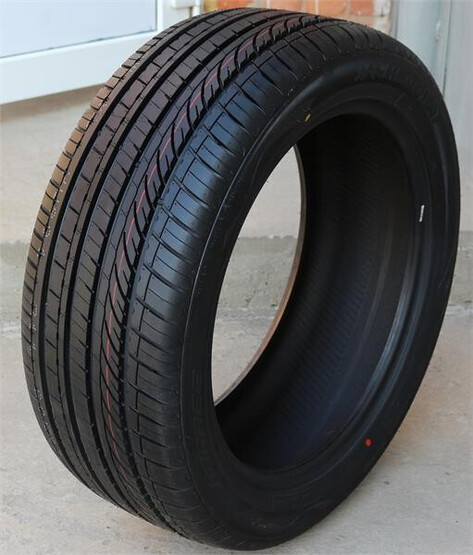Шина Headway Hu901 255/55R19 111W